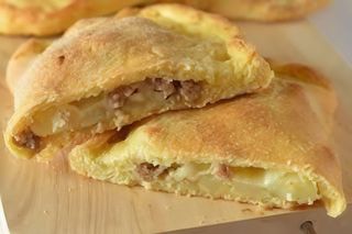 Patate e salsiccia
