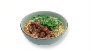 Spaghetti con spezzatino di manzo 牛肉面