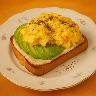 Levantin scrambled eggs