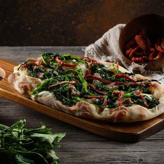 PINSA MEDITERRANEA BIANCA