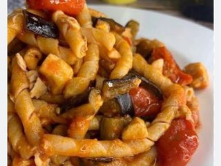 BUSIATA FRESCA CON SPADA E MELANZANE