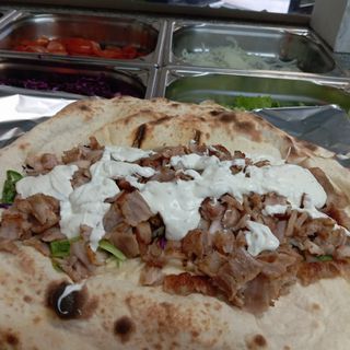 Piadina kebab