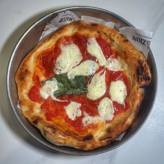 Margherita con bufala ruoto