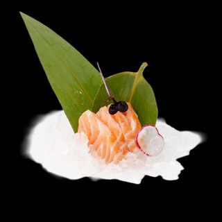 148. Sashimi sake 4pz