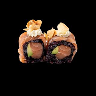 258. Black sake mandorle roll