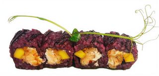 219. Uramaki black piasta 4 pezzi