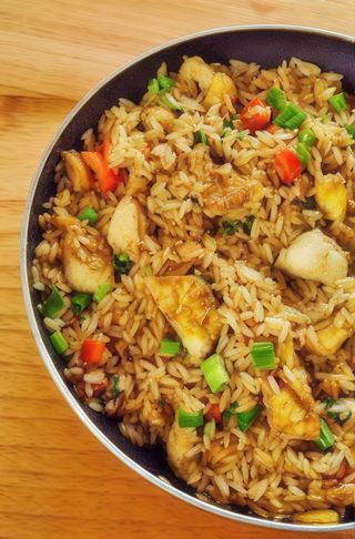 Arroz chaufa de pollo