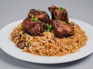 Arroz chaufa de cerdo asado
