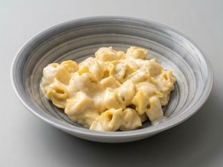 Tortellini in crema di parmigiano