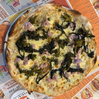 Salsiccia friarielli e provola