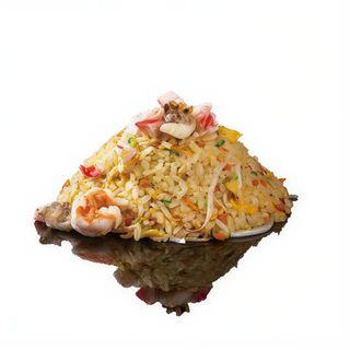 123. Riso saltato con frutti di mare