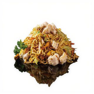 233. Yaki ramen con pollo e verdure