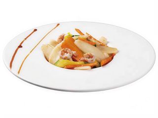 1000. Gnocchi di riso con gamberi e verdure