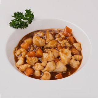 144. POLLO ALLE MANDORLE
