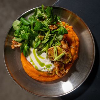 Winter bowl with chicken