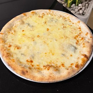 Maxi Quattro Formaggi