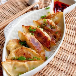 Ravioli di pollo alla griglia