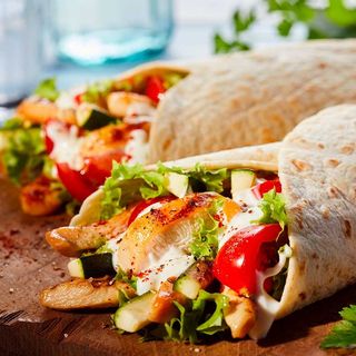 Wrap con polpette di pollo