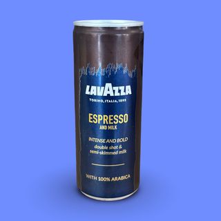 Espresso and Milk Lavazza in lattina