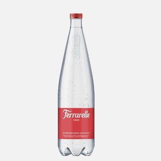 Acqua Ferrarelle frizzante