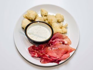 Coccoli stracciatella prosciutto crudo