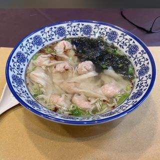 Wonton con il maiale 猪肉馄饨 - 10 pezzi