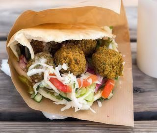 Maxi arrotolato falafel