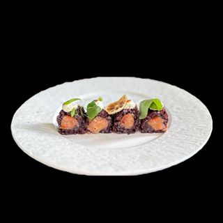 SPICY SALMONE BASILICO