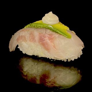 NIGIRI SUZUKI
