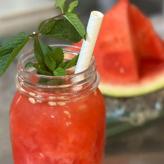 Spremuta di fragola con yakult（500ml）草莓