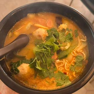Spicy hot pot in brodo 麻辣烫