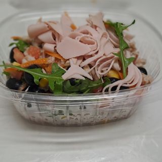 Insalata di farro con fesa di tacchino