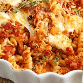 FUSILLI ALLA PIZZAIOLA AL FORNO 