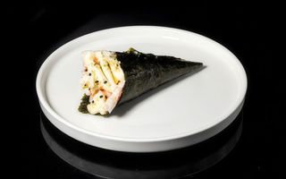 47. Temaki ebi