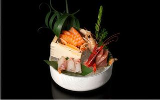 123. Sashimi special 10 pezzi