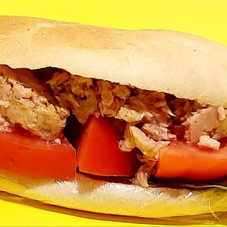 Panino con tonno