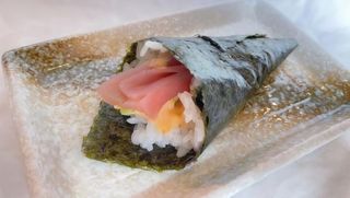Temaki spicy tonno