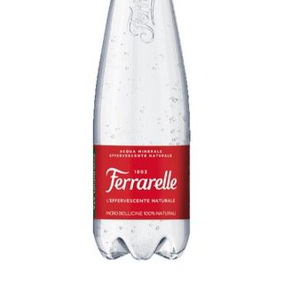 Acqua Ferrarelle frizzante 50 cl