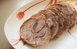 Fettine di manzo sfufato