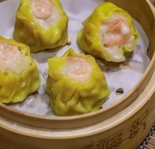 Ravioli di gamberi con carne