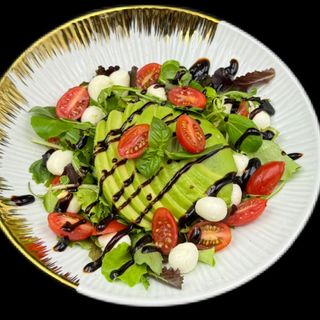 avocado caprese