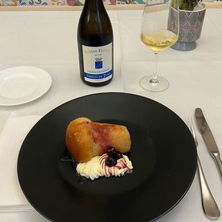 Babà classico napoletano