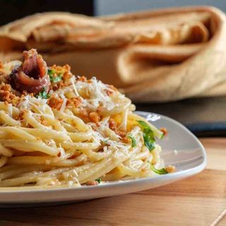 Primo + Secondo + acqua (0,50cl)