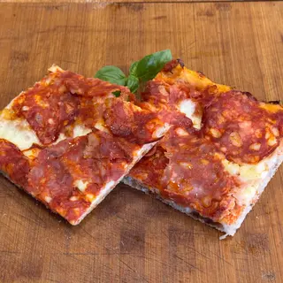 Teglia Salamino