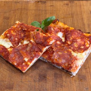 Teglia Salamino