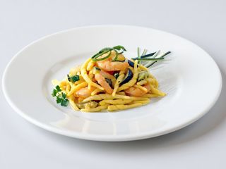 Strozzapreti con gamberi e zucchine