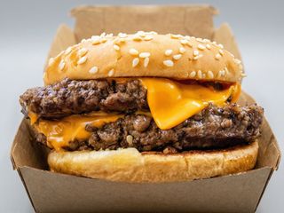 Pounder burger