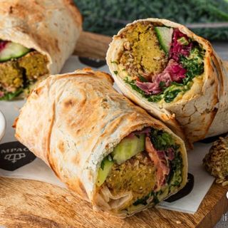 Piadina falafel