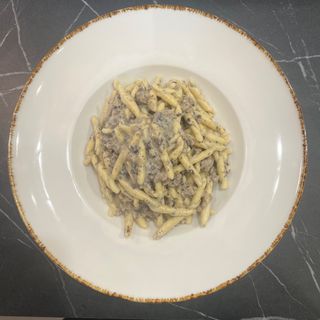 Strozzapreti alla norcina