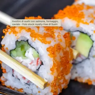 URAMAKI SALMONE 8PZ